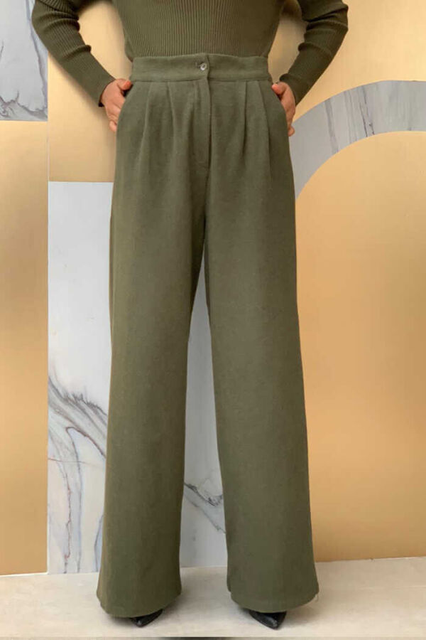 Cachet-Hose mit Reißverschlusstaschen und detaillierten Details 0272 Khaki - 1