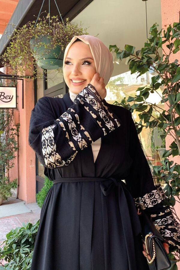 Ärmelbestickte Abaya mit Taillengürtel 7814 Schwarz - 4